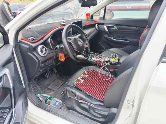 [佛山·粤E] 二手北京汽车北京EU52018款 R500 智风版