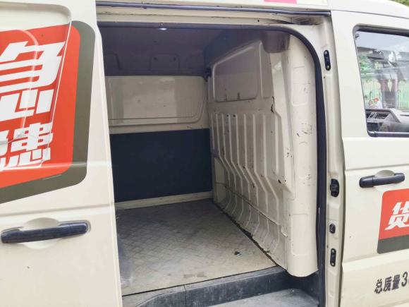 [佛山·粤A] 二手东风御风御风EM262023款 标准版 41.472kWh 河南锂动