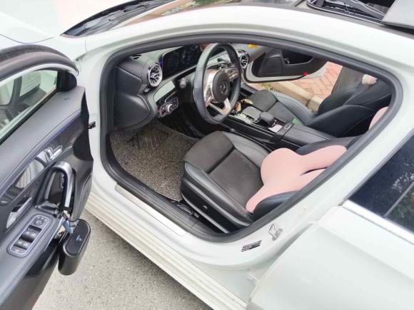 [上海·沪D] 二手奔驰奔驰A级2020款 A 200 L 运动轿车