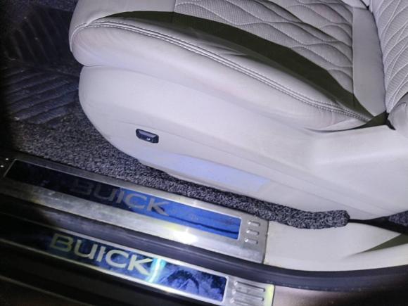 [杭州·浙A] 二手别克别克GL82023款 陆上公务舱 智享型