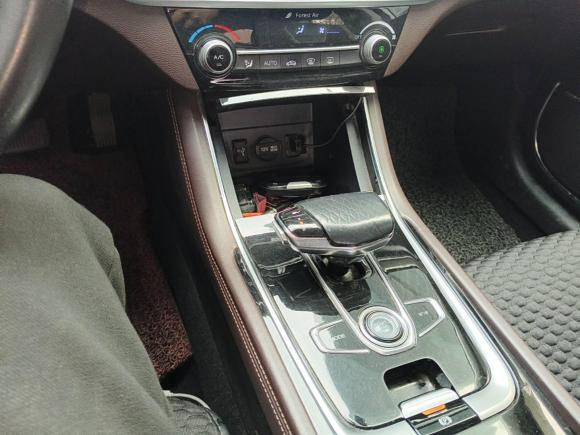 [杭州·浙A] 二手长安逸动新能源2019款 EV460 智领版