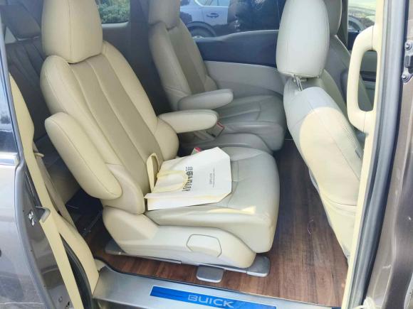 [南通·苏F] 二手别克别克GL82013款 2.4L CT豪华商务舒适版