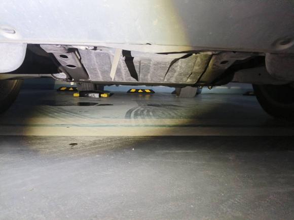 [广州·粤A] 二手路虎揽胜运动版2011款 5.0 SC V8 HSE