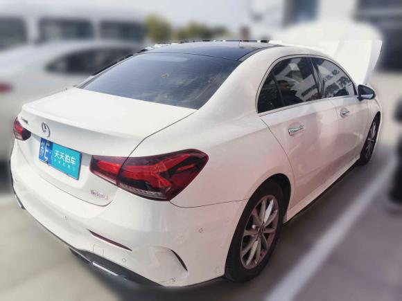 [苏州·苏E] 二手奔驰奔驰A级2021款 A 200 L 运动轿车时尚型
