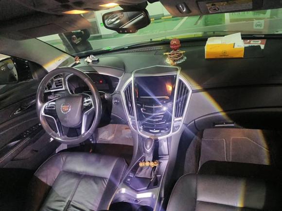 [上海·沪B] 二手凯迪拉克凯迪拉克SRX2015款 3.0L 舒适型