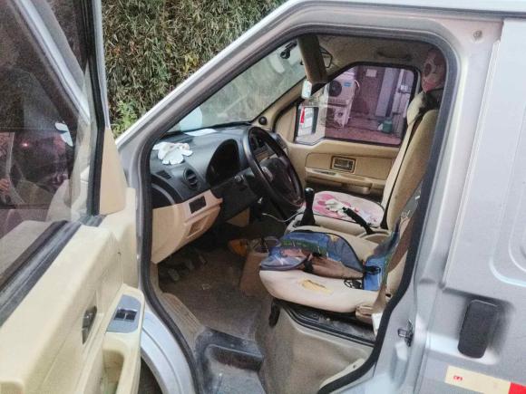 [青岛·鲁U] 二手东风小康东风小康C352018款 1.5L基本型Ⅱ厢车国V DK15