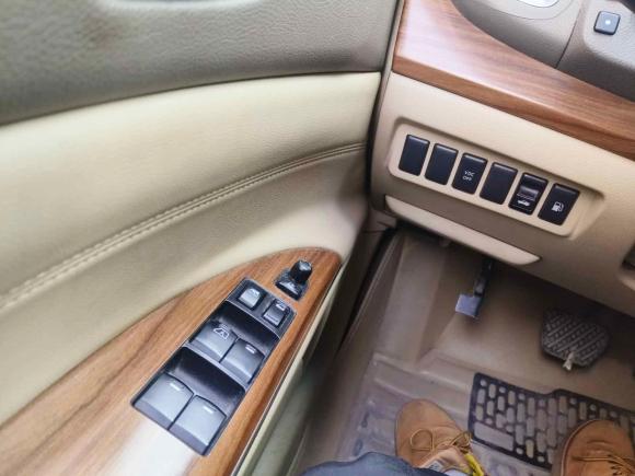 [南通·苏F] 二手日产天籁2011款 2.5L XL领先版