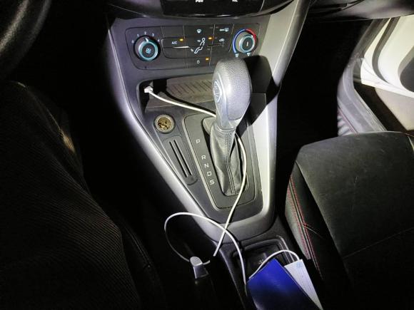 [合肥·皖A] 二手福特福克斯2015款 两厢 1.6L 自动舒适型