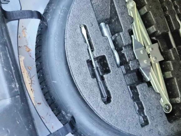 [上海·沪C] 二手本田思域2016款 220TURBO 手动豪华版