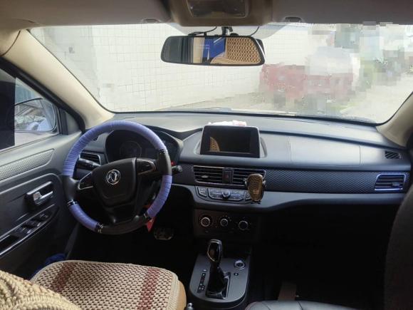 [西安·陕U] 二手东风风光风光3702017款 1.5L CVT时尚型 7座