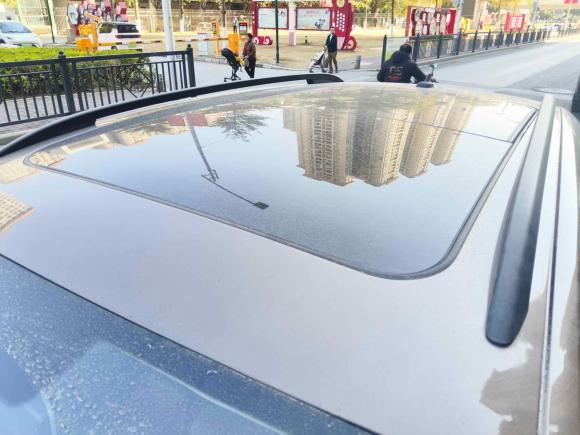 [广州·桂A] 二手大众途锐2011款 3.0TSI 高配型