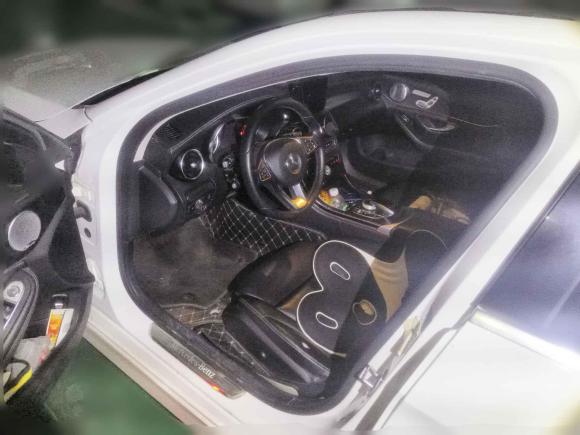 [武汉·鄂A] 二手奔驰奔驰C级2018款 C 200 L 运动版 成就特别版