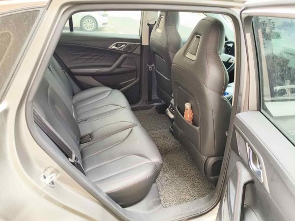 [上海·沪A] 二手荣威荣威RX5新能源2023款 eRX5 超混尊荣版