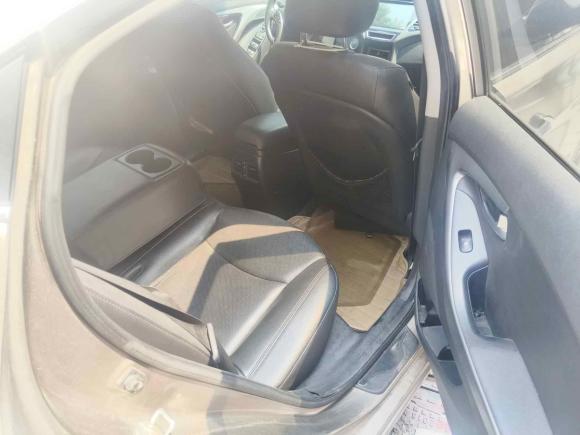 [广州·粤A] 二手现代朗动2015款 1.6L 自动尊贵型