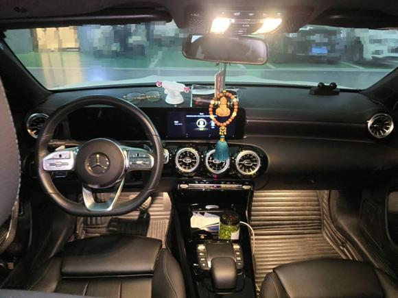 [芜湖·皖B] 二手奔驰奔驰A级2022款 改款 A 200 L 运动轿车时尚型