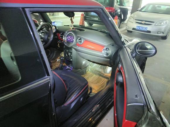 [上海·沪G] 二手MINIMINI JCW2013款 1.6T JOHN COOPER WORKS