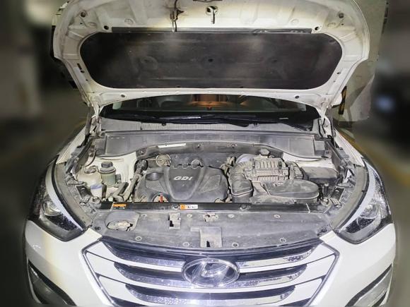 [西安·陕A] 二手现代胜达2013款 2.4L 自动四驱舒适型