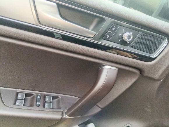 [深圳·粤B] 二手大众途锐2017款 3.0TSI 拓野型