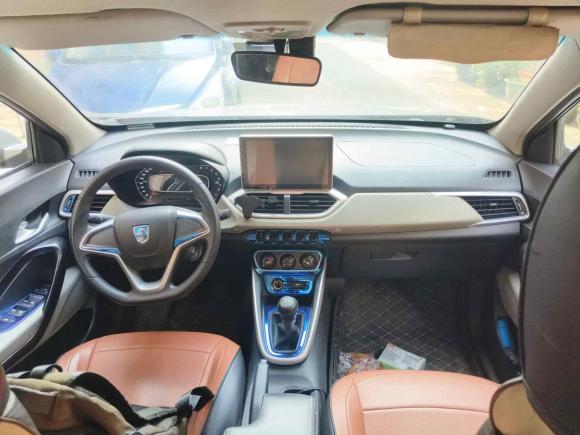 [广州·粤Q] 二手宝骏宝骏5102017款 1.5L 手动舒适型