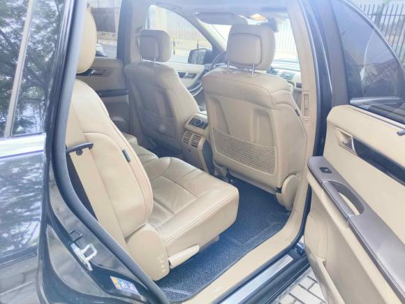 [青岛·鲁K] 二手奔驰奔驰R级2017款 R 320 4MATIC 商务型臻藏版