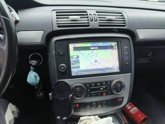 [上海·沪A] 二手奔驰奔驰R级2014款 R 320 4MATIC 商务型