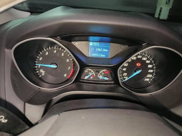 [宁波·浙B] 二手福特福克斯2012款 三厢 1.6L 自动舒适型