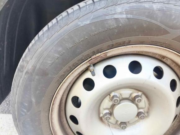 [南京·苏A] 二手五菱汽车五菱宏光PLUS2020款 1.5L 手动标准型 7座