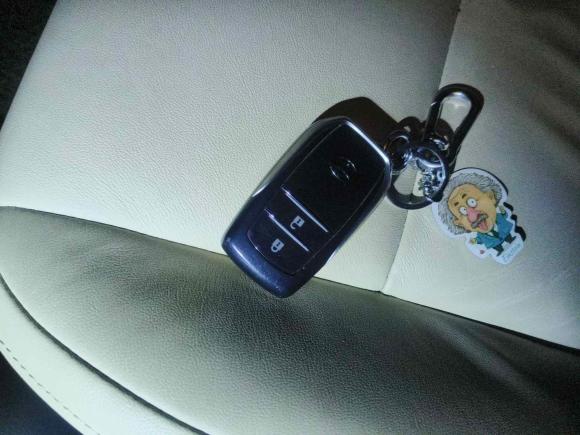 [上海·沪A] 二手丰田RAV4荣放2013款 2.5L 自动四驱精英版