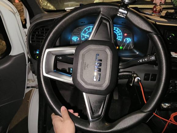 [无锡·苏B] 二手江铃特顺2019款 2.8T商运型智动挡短轴中顶6座国VI JX493