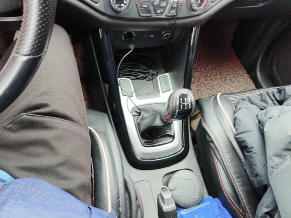 [合肥·皖A] 二手奇瑞瑞虎52016款 1.5T 手动家悦信赖版