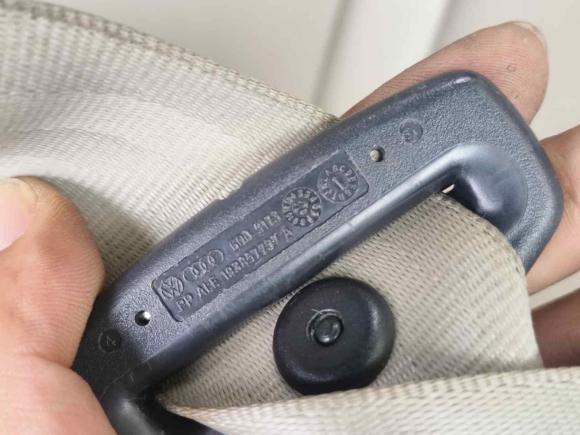 [武汉·鄂A] 二手奥迪奥迪A6L2010款 2.4L 舒适型