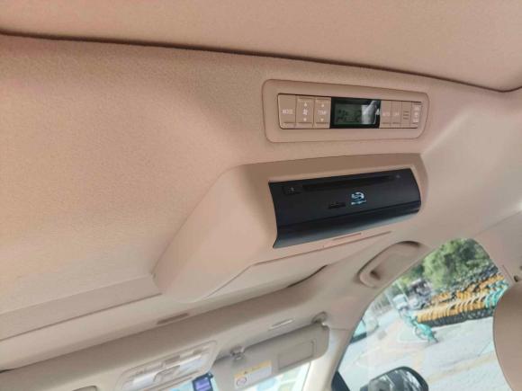 [深圳·粤C] 二手丰田普瑞维亚2012款 2.4L 7人座豪华版