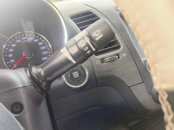 [武汉·鄂A] 二手起亚起亚K32013款 1.6L 自动GLS