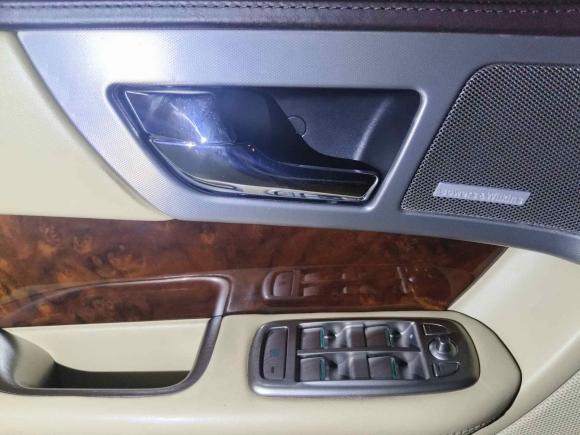 [成都·川A] 二手捷豹捷豹XF2009款 XF 3.0L V6豪华版