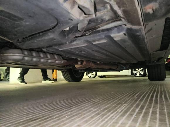 [深圳·粤B] 二手斯巴鲁傲虎2011款 2.5i豪华版