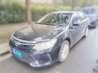 丰田凯美瑞2016款 2.0G 十周年纪念领先版