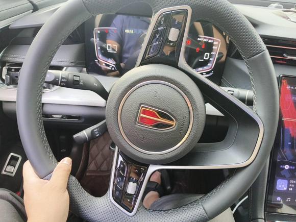 [成都·川A] 二手红旗红旗H52025款 1.5T DCT旗韵版