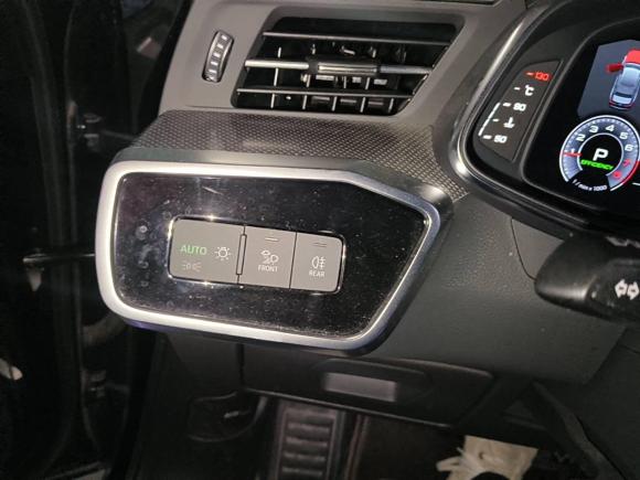 [上海·沪M] 二手奥迪奥迪A6L2020款 45 TFSI quattro 臻选动感型