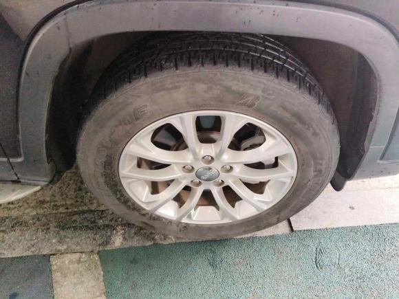 [广州·粤A] 二手Jeep自由光2019款 2.0T 两驱智享版 国V