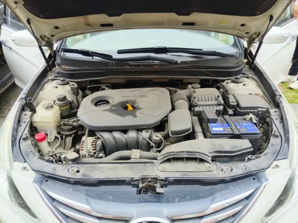 [上海·湘F] 二手现代索纳塔2013款 2.0L 自动豪华版