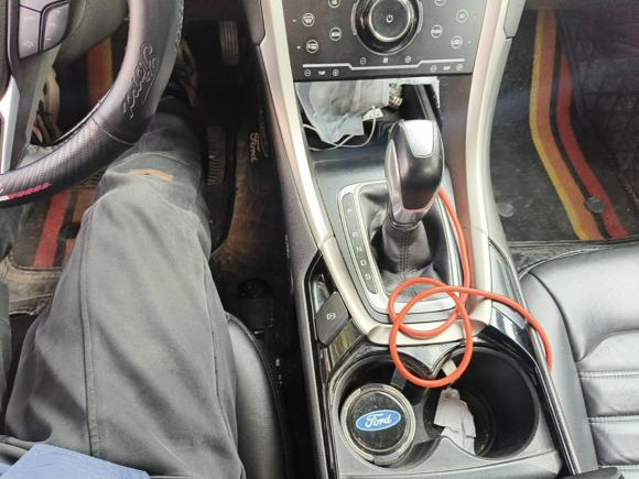 [上海·皖D] 二手福特蒙迪欧2013款 2.0L GTDi200时尚型