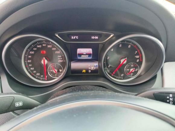 [无锡·苏B] 二手奔驰奔驰CLA2018款 CLA 200 时尚型