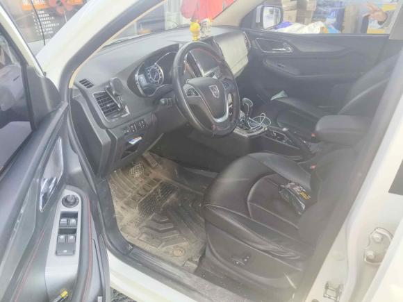 [上海·蒙A] 二手宝骏宝骏5602016款 1.8L iAMT豪华型