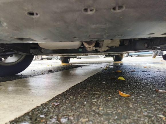 [深圳·粤B] 二手标致标致4082014款 1.8L 手动领先版