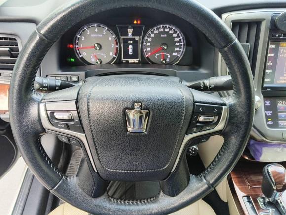 [武汉·鄂A] 二手丰田皇冠2015款 2.5L 智享版