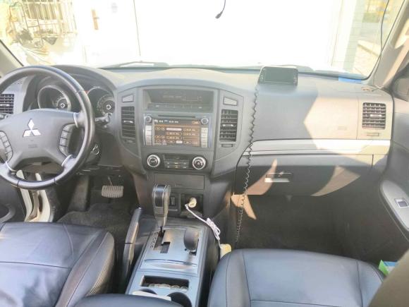 [上海·苏E] 二手三菱帕杰罗2011款 3.0L 精英超越版