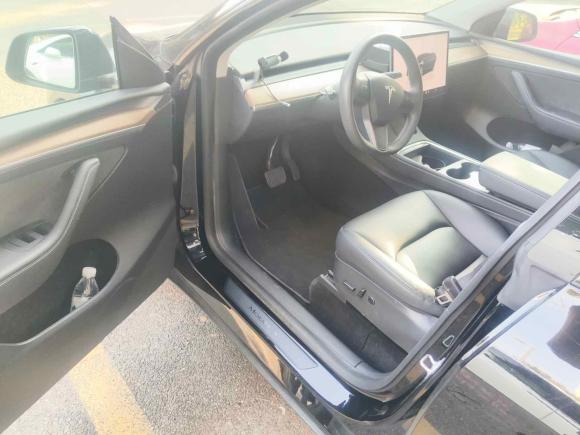 [深圳·粤B] 二手特斯拉Model Y2022款 后轮驱动版