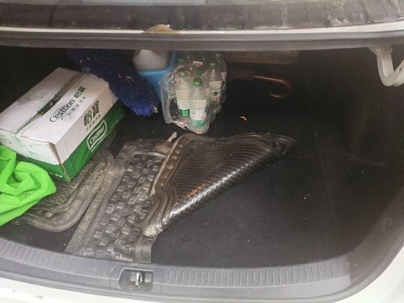 [广州·粤A] 二手丰田雷凌2019款 双擎 1.8H E-CVT运动版 国VI