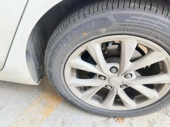 [青岛·鲁U] 二手荣威荣威i52019款 1.5L 自动4G互联领豪版