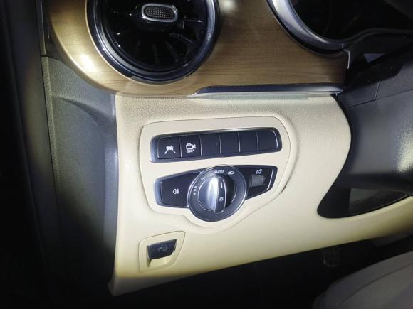 [青岛·鲁U] 二手奔驰奔驰V级2020款 V 260 L 长轴距豪华版